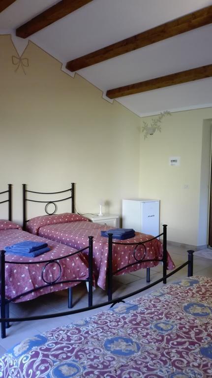 Agriturismo Monte Pino Telti Exteriör bild